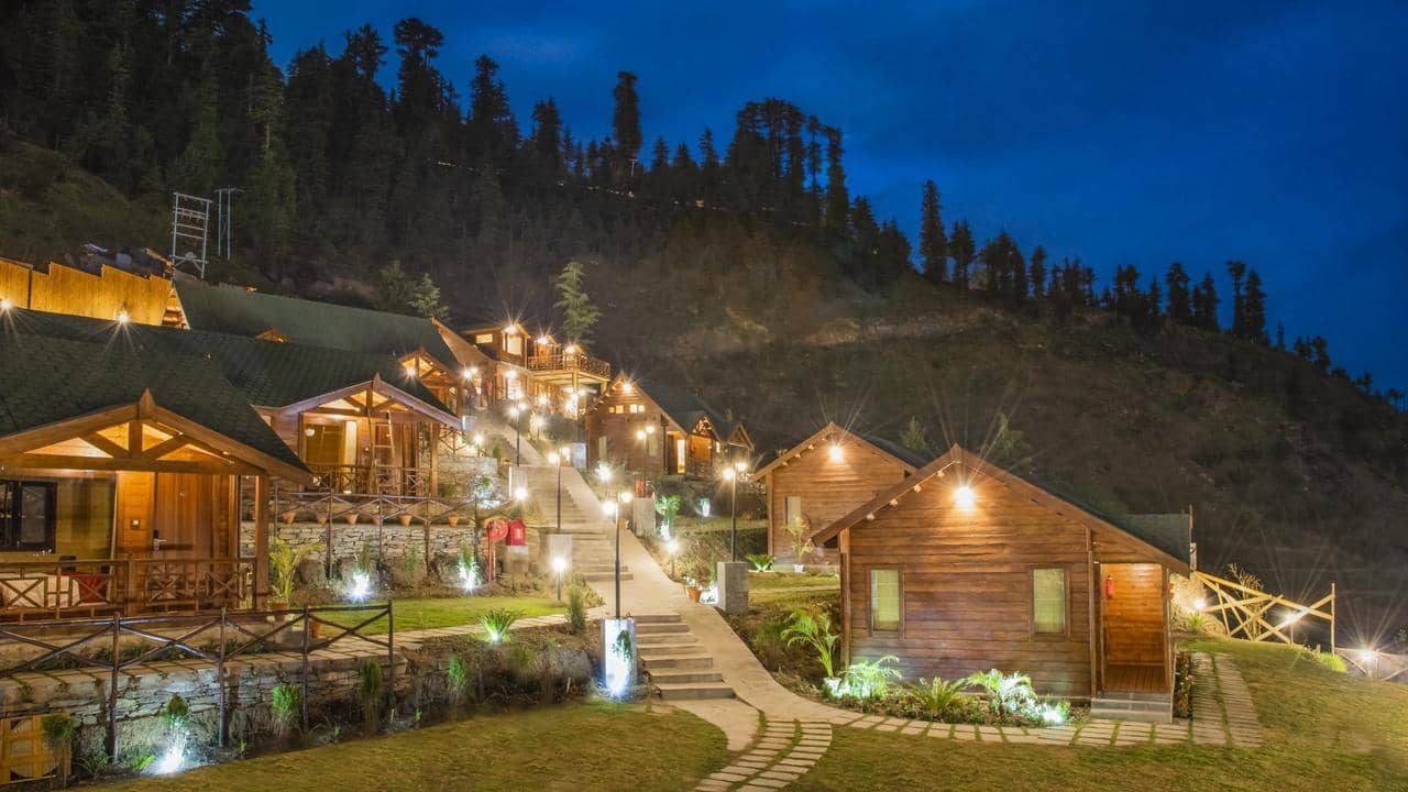 The Benefits of Planning a Destination Wedding in Manali